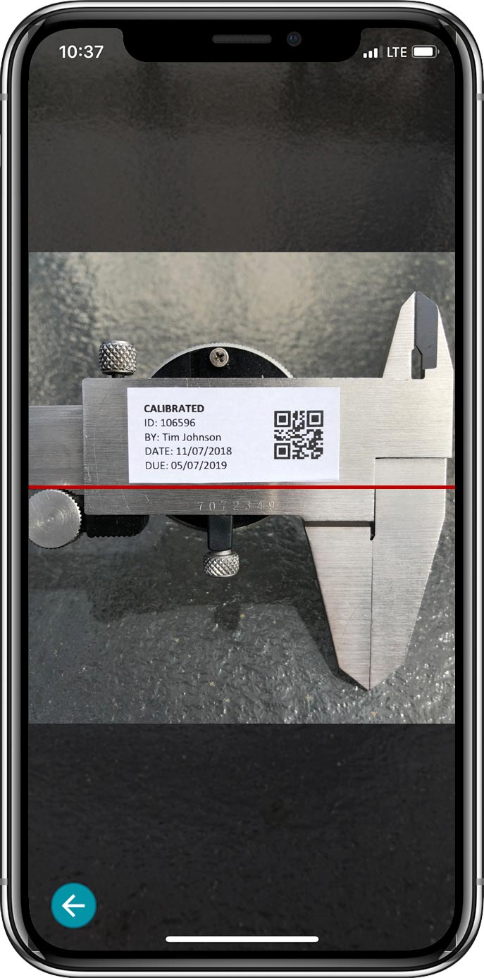 Calibration label with QR code